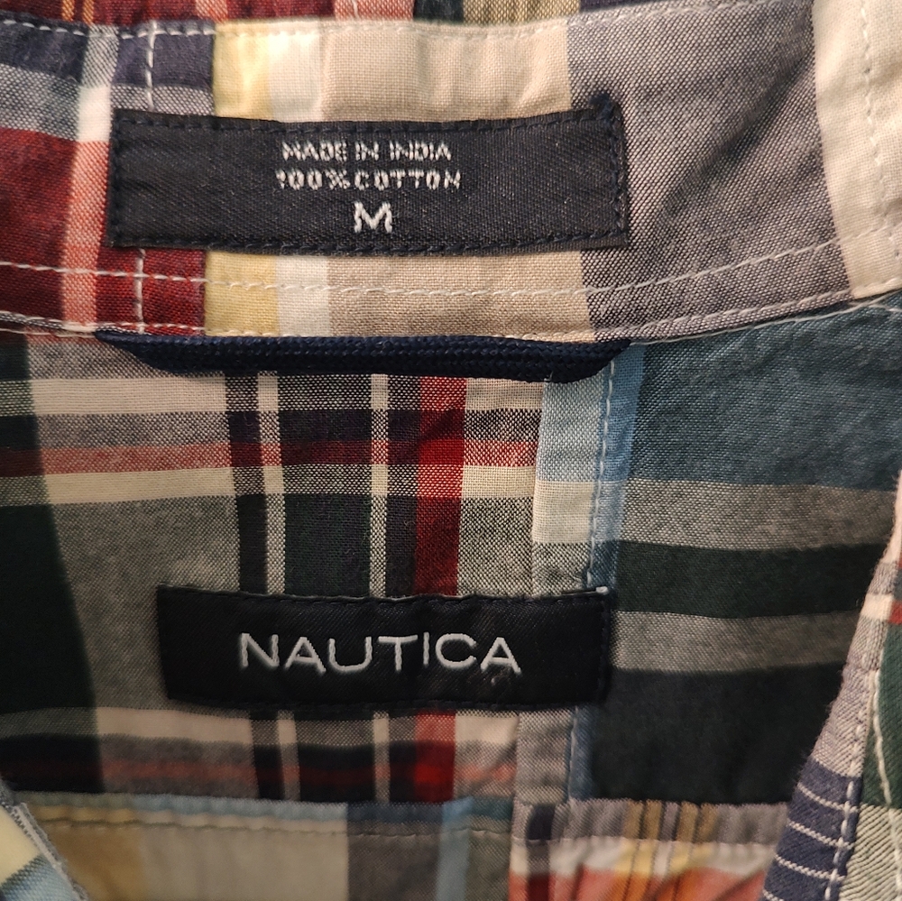 Men's Nautica Patchwork Short-Sleeve Shirt Size Medium - Picture 4 of 4